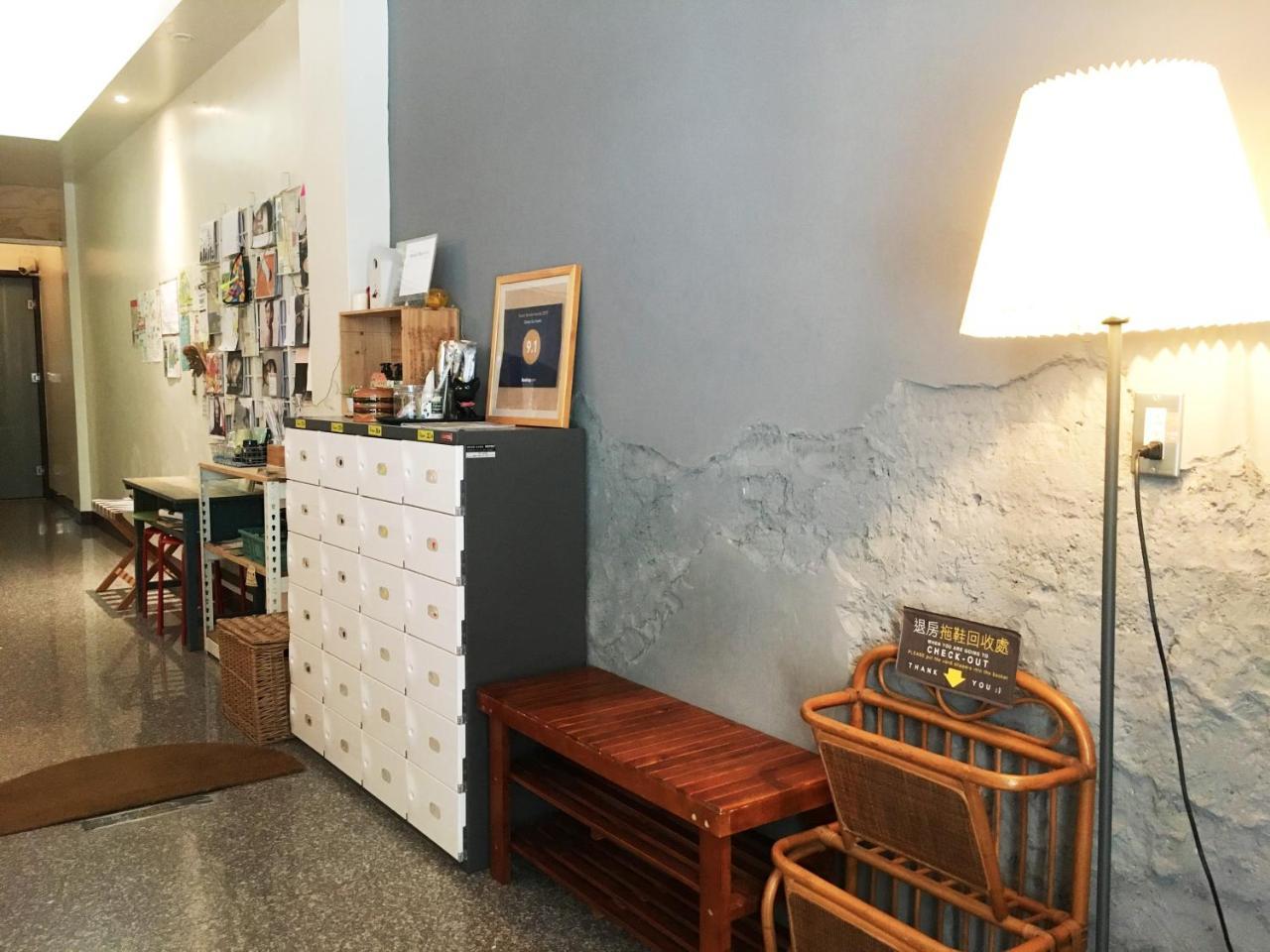 Tainan Gu Hostel Zewnętrze zdjęcie
